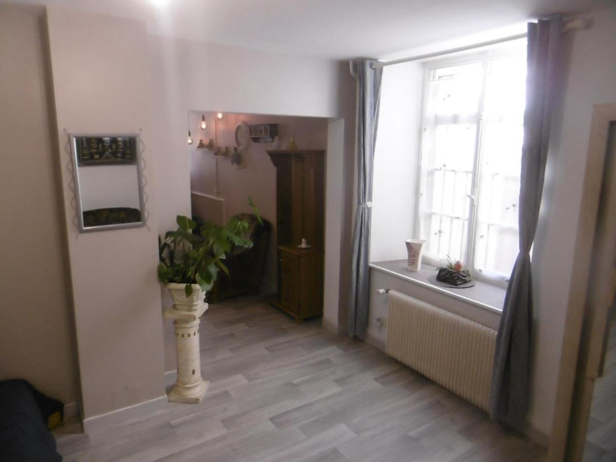 Studio Au Pied De La Cathedrale Notre Dame Boulogne-sur-Mer Exteriör bild